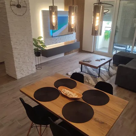 Apartamento Lux Jelacik